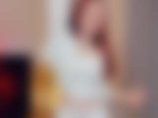 ellianora's Live Sex Cam Show