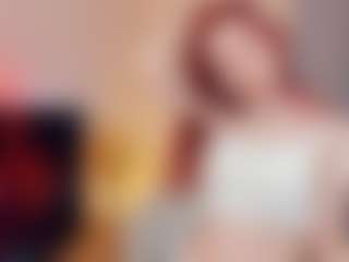 ellianora's Live Sex Cam Show