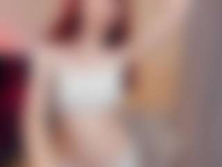 ellianora's Live Sex Cam Show