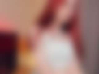 ellianora's Live Sex Cam Show