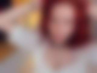 ellianora's Live Sex Cam Show