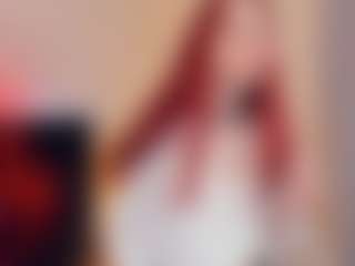 ellianora's Live Sex Cam Show