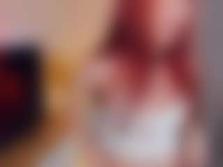 ellianora's Live Sex Cam Show