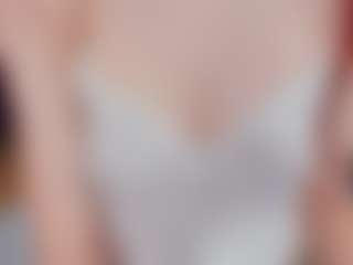 ellianora's Live Sex Cam Show