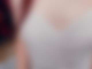 Live cam show with ellianora - Brown Hair on TeamSkeetLive