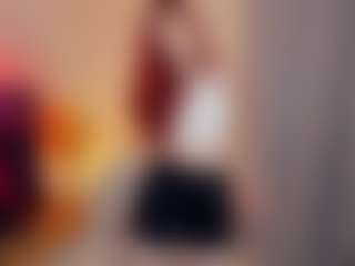 ellianora's Live Sex Cam Show