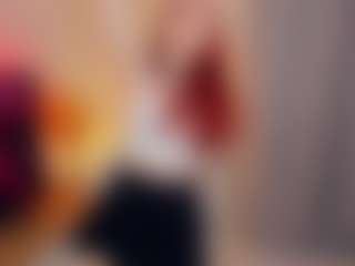 ellianora's Live Sex Cam Show