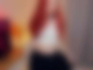 ellianora's Live Sex Cam Show