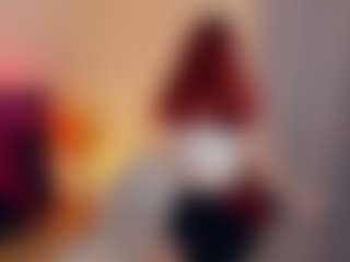 ellianora's Live Sex Cam Show