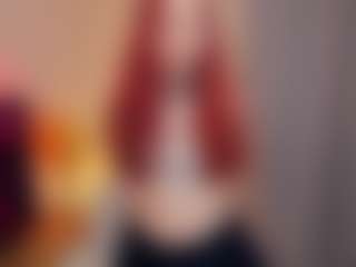 Live cam show with ellianora - Thin on WildCum