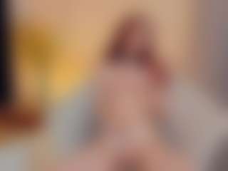 Live cam show with ellianora - Solo on WildCum