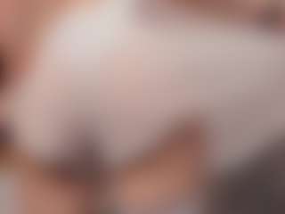 ellianora's Live Sex Cam Show