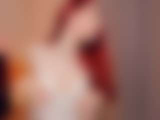 Live cam show with ellianora - Athletic on Soda Cam
