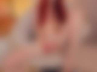 ellianora's Live Sex Cam Show