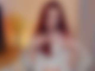 ellianora's Live Sex Cam Show