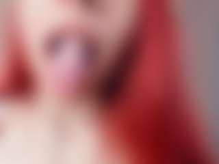 Live cam show with ellianora - Dildo Or Vibrator on Camsoda