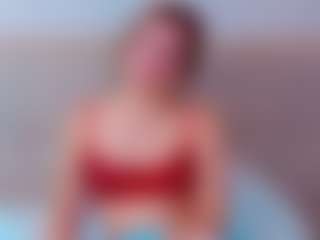 KiraRomeroma's Live Sex Cam Show