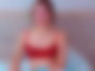 KiraRomeroma's Live Sex Cam Show
