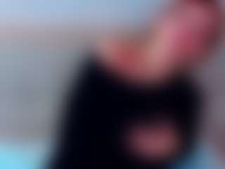 KiraRomeroma's Live Sex Cam Show