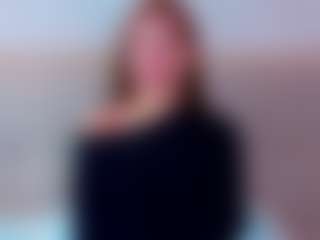 KiraRomeroma's Live Sex Cam Show