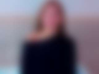 KiraRomeroma's Live Sex Cam Show