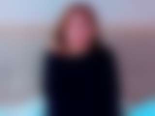 KiraRomeroma's Live Sex Cam Show