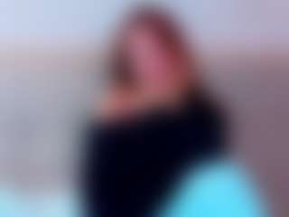 KiraRomeroma's Live Sex Cam Show