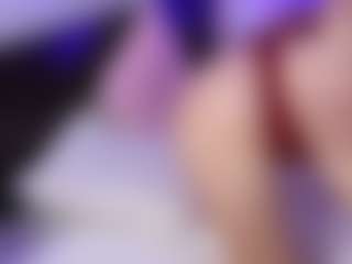 Live cam show with KiraRomeroma - Brown Hair Teen (18+) on Camsoda
