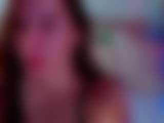 KiraRomeroma's Live Sex Cam Show