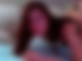 KiraRomeroma's Live Sex Cam Show