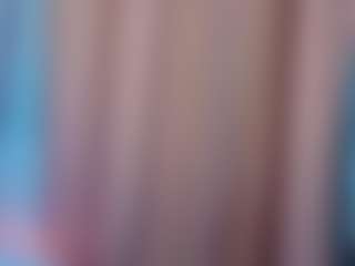 KiraRomeroma's Live Sex Cam Show