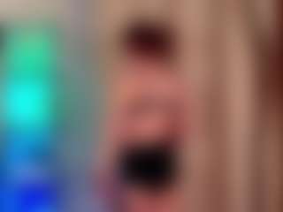 KiraRomeroma's Live Sex Cam Show