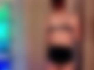 KiraRomeroma's Live Sex Cam Show