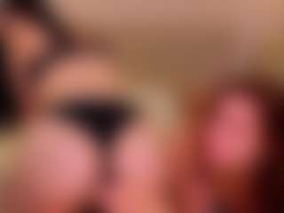 Live cam show with KiraRomeroma - No Smoking on CamwithHer