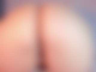 ladyvoluptuous1's Live Sex Cam Show