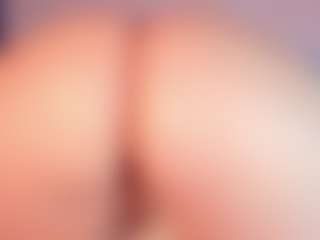 ladyvoluptuous1's Live Sex Cam Show