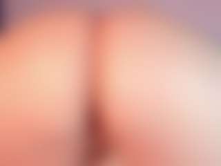 ladyvoluptuous1's Live Sex Cam Show