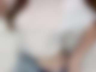 Live cam show with LaurenceMezzinni - Big Tits Curvy on SpankPalCams