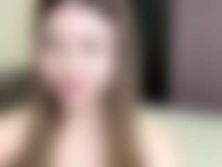Live cam show with LaurenceMezzinni - Shaved Pussy Big Tits on Camsoda