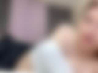 LaurenceMezzinni's Live Sex Cam Show