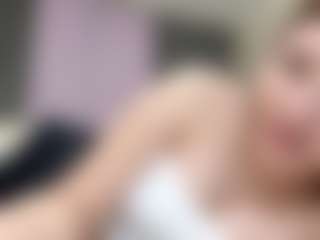 LaurenceMezzinni's Live Sex Cam Show