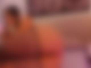MilyMoretti's Live Sex Cam Show