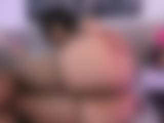 MilyMoretti's Live Sex Cam Show