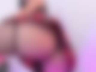 MilyMoretti's Live Sex Cam Show