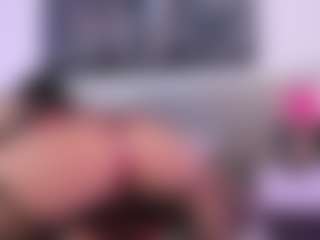 MilyMoretti's Live Sex Cam Show