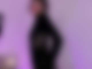 Live cam show with MilyMoretti - New Small Tits on Hubzter Live
