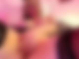 Moradeyne's Live Sex Cam Show