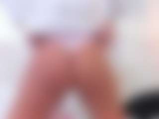 Live cam show with paula-sofia15 - New Petite on Dare Cams