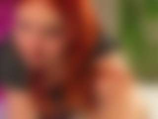 Live cam show with RubySmax - New Teen (18+) on livesuperchat.net
