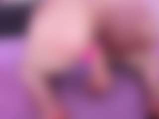 amelia-west's Live Sex Cam Show